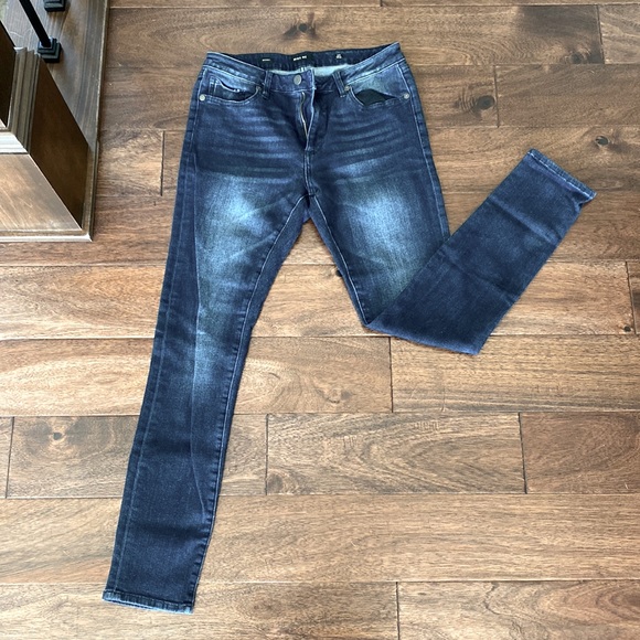 Miss Me Denim - Miss Me Skinny Jeans